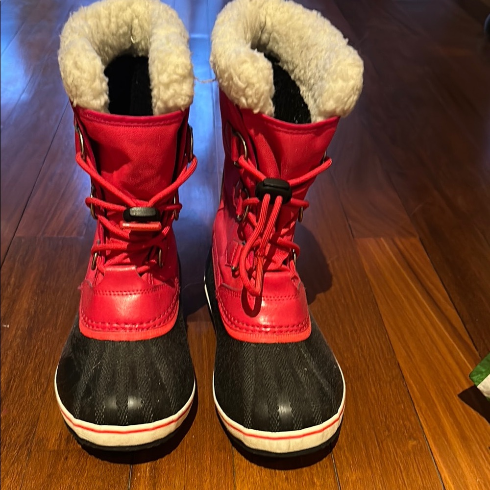 SOREL kids snow boots